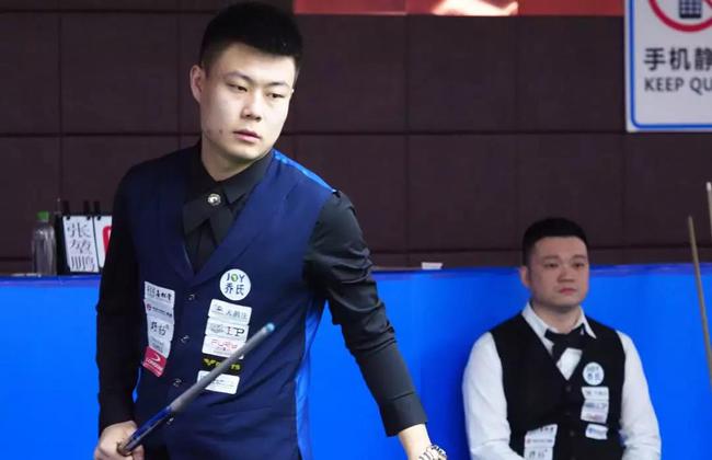 在队伍的日 在队伍的日