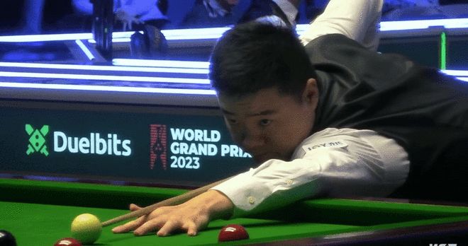 在与对手鏖 在与对手鏖