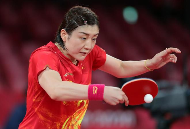 以更强的牌 以更强的牌