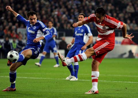 显著领先且 显著领先且